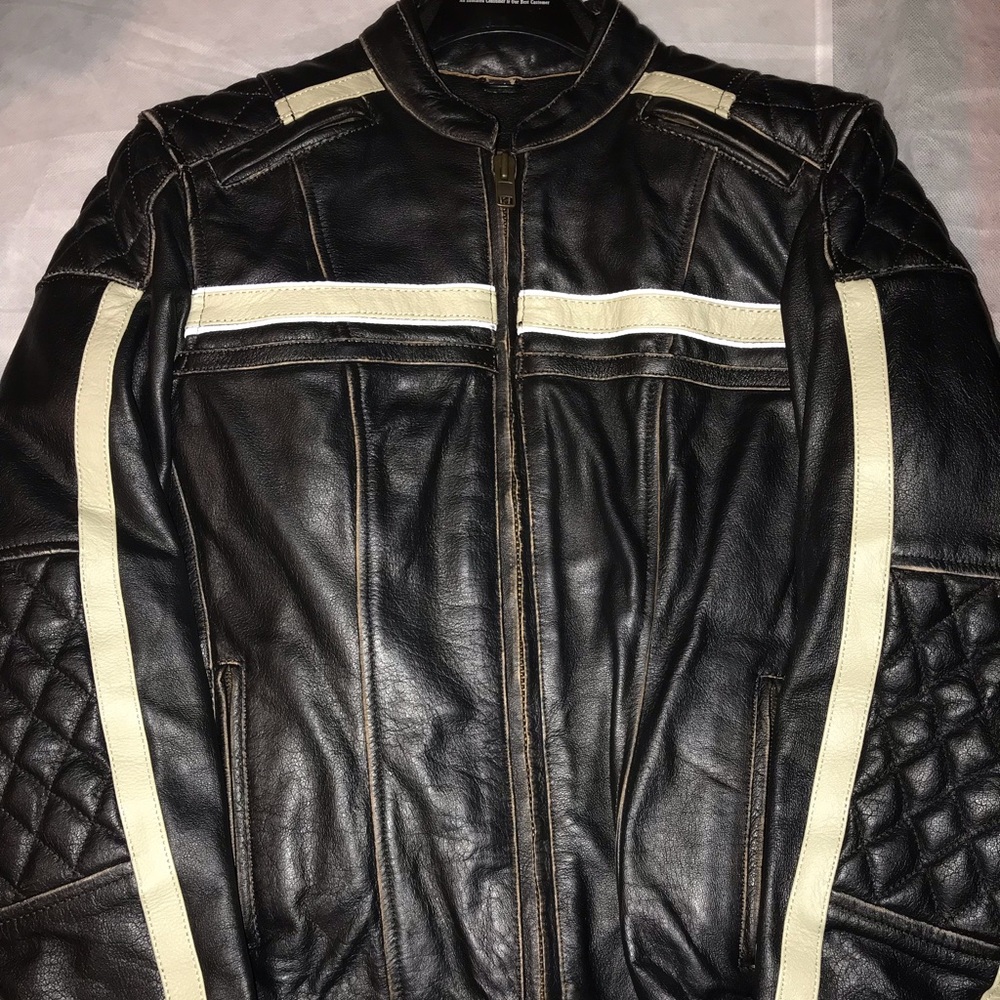 Motorcycle Jacket - Picture 2 of 3